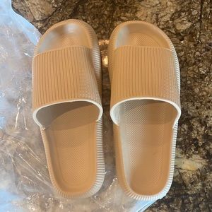 Brand new camel slides